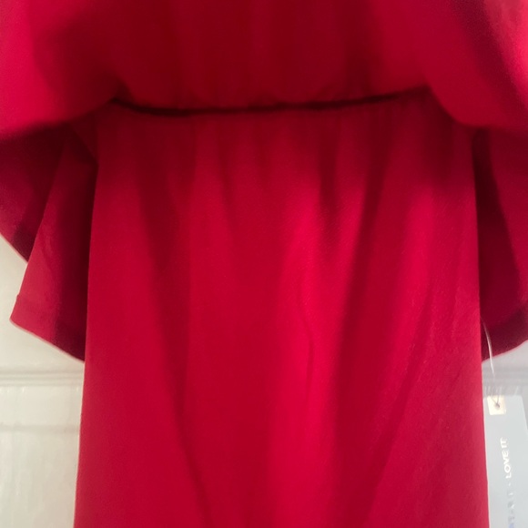 Beautiful NWT red jumpsuit - Picture 5 of 5